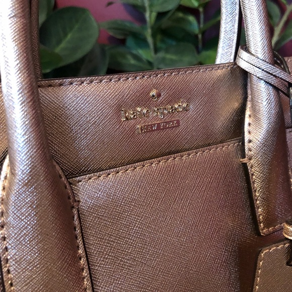 •ROSE GOLD• Kate Spade crossbody purse!! - Picture 2 of 4